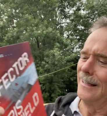 Chris Hadfield - TikTok