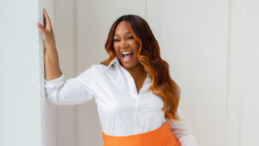 Tracy Moore Headshot