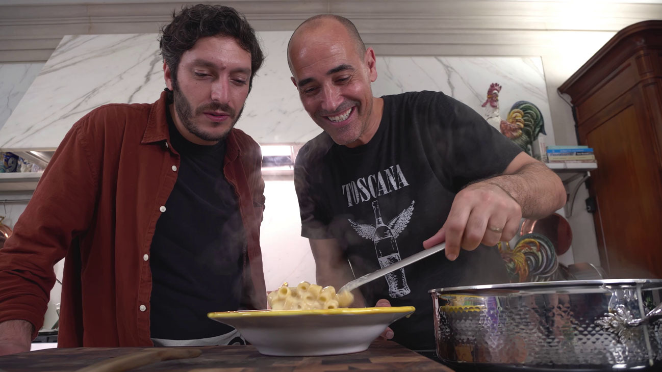 David Rocco cooking pasta