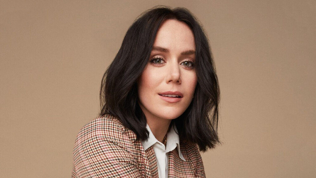 Tessa Virtue Skates into Canada’s Sports Hall of Fame